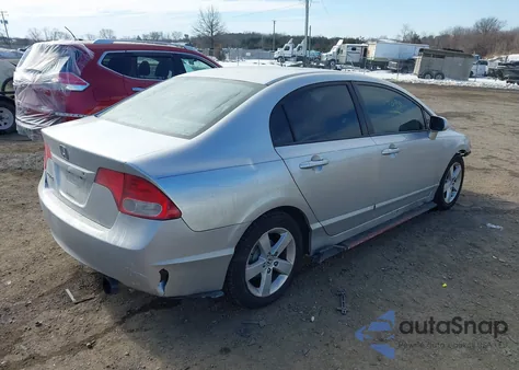 2009 Honda Civic z USA, uszkodzony, nr VIN 2HGA16519H306084
